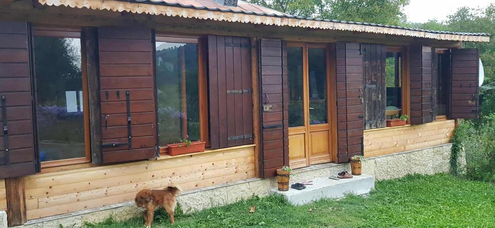 Gemuri lemn+usa+obloane- pachet complet sau separat