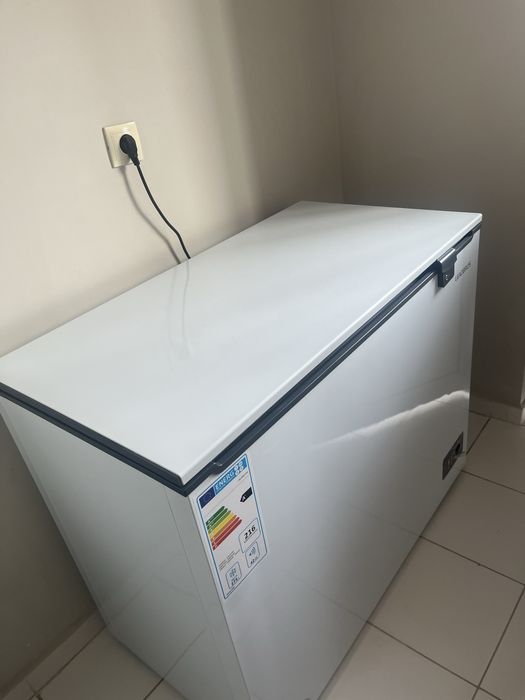 Leadbros морозильник 275л