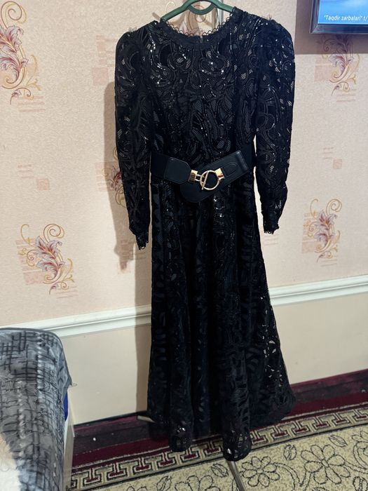 Вечернее платье