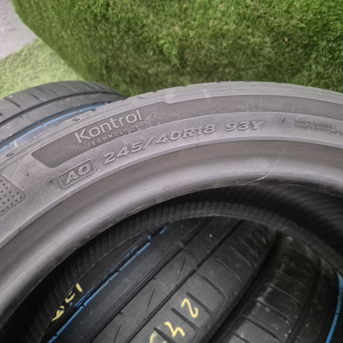 245 40 18 Hankook