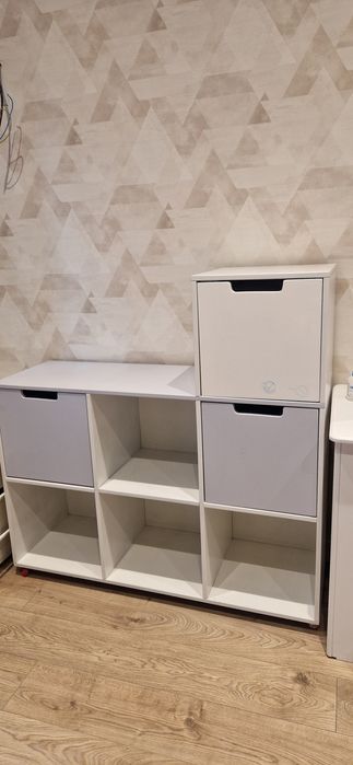 Стеллаж для игрушек