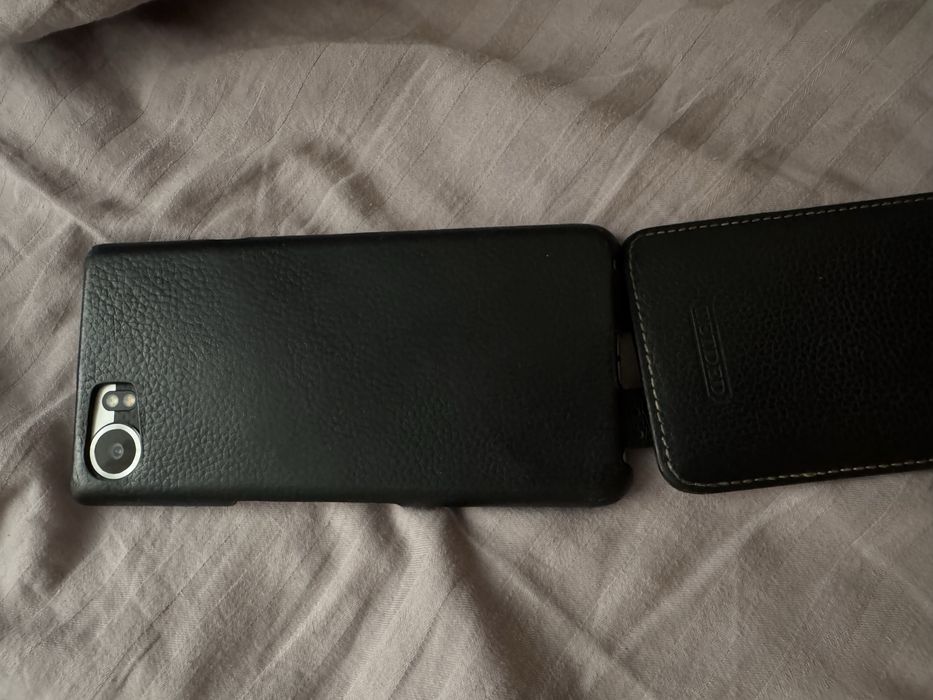 blackberry Keyone