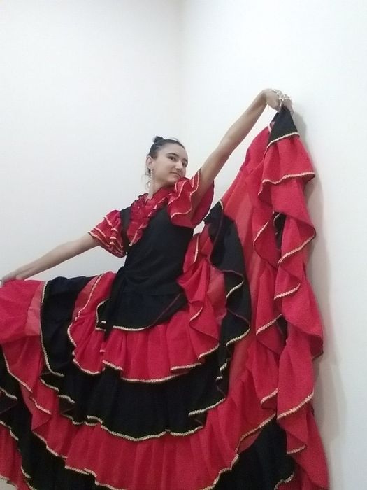 Прокат карнавалных  костюм