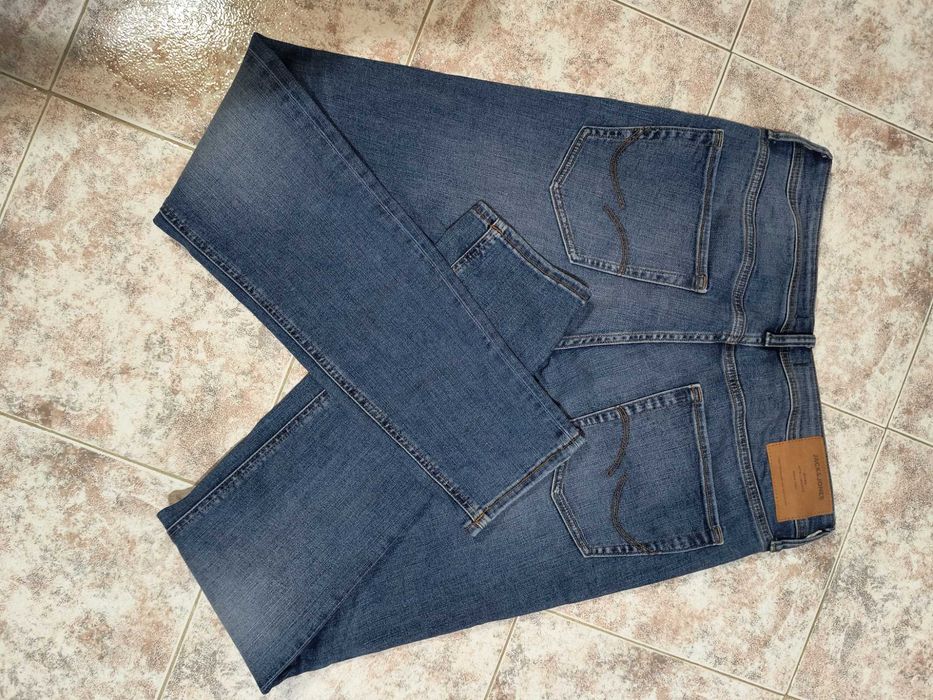 Оригинални мъжки дънки Jack&Jones