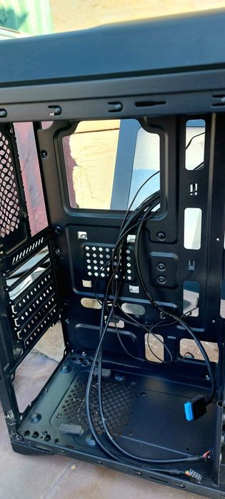 Корпус Thermaltake для ПК