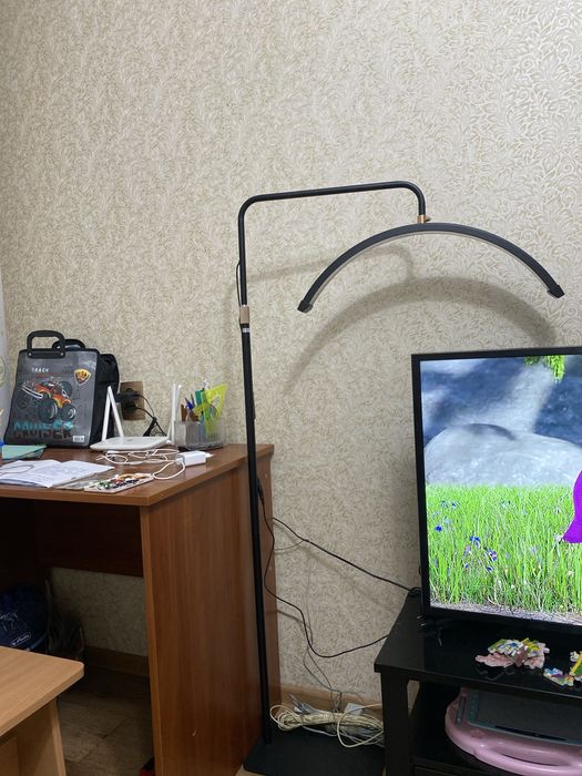 Продам Лампу(Луна)