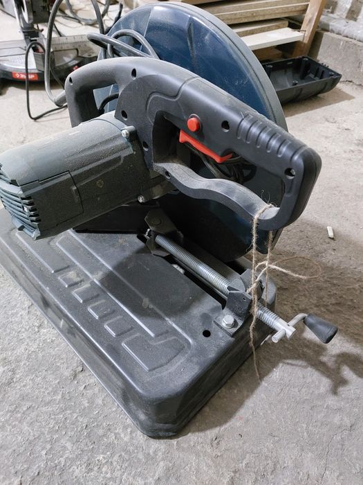 Пила торцовочная