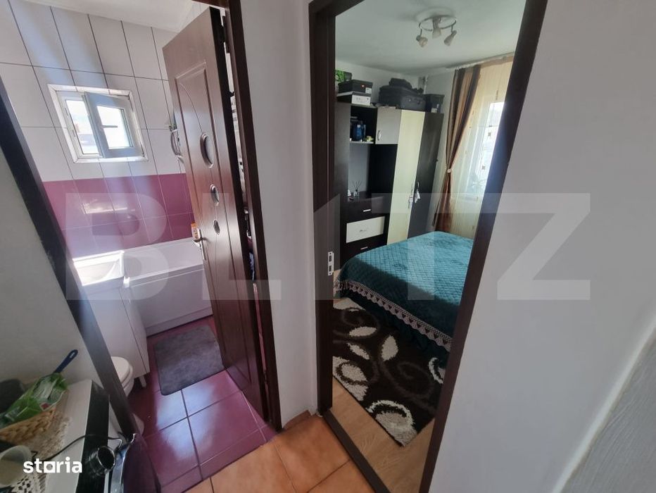 Apartament 3 camere, Craiovita Noua zona Niela