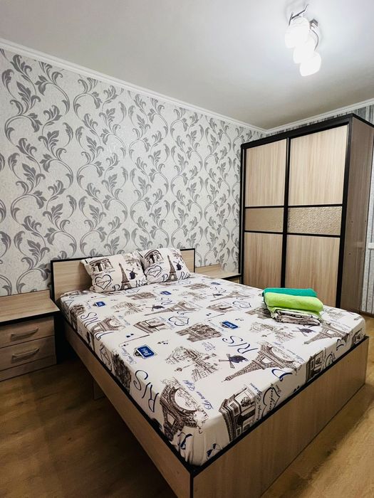 Сдам 2.ком. квартиру. Естая 95