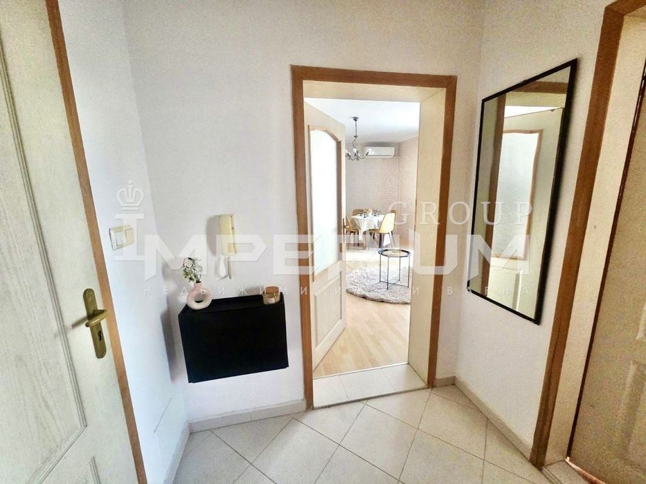 Дава се под наем Двустаен апартамент в Варна, Левски - 75 кв.м за 561 € - Снимка #5