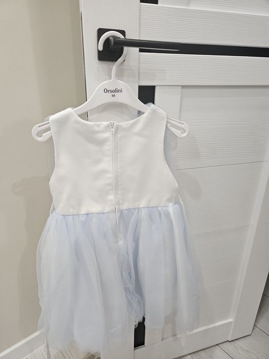 Продам Платье для девочек