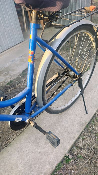 Vând bicicleta dama.Stare perfecta.