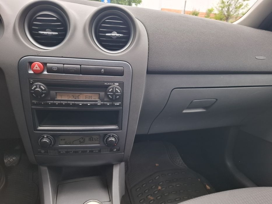 SEAT Ibiza 2006 — imagine 4