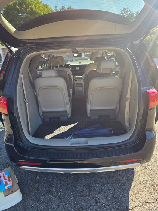 Kia Carnival 2015