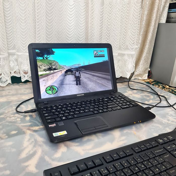 Ноутбук принтер сотилади