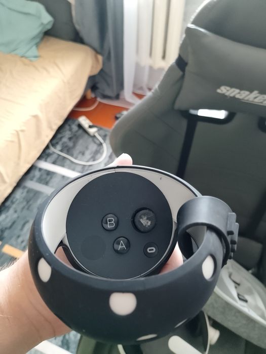 Продам Meta quest 2