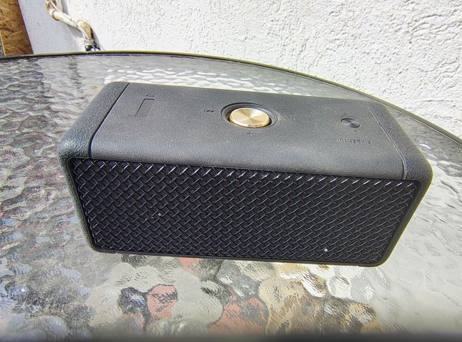 Boxa Marshall emberton