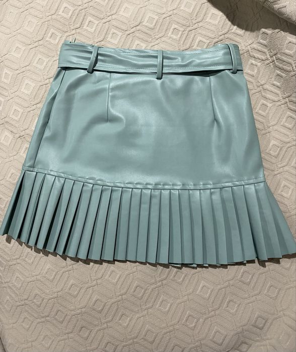 Синя кожена пола с колан