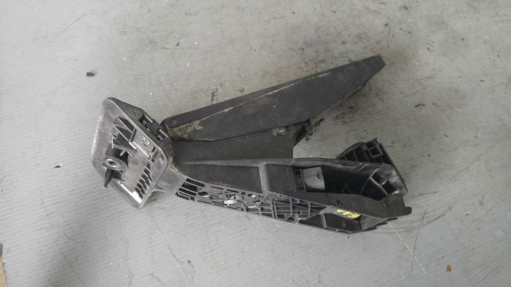 pedala acceleratie bmw serie 5 f10 f11 3542685857402