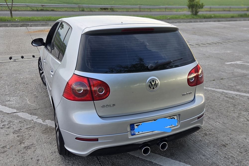 Golf 5 1.6 fsi 115 cp