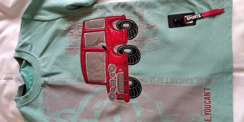 МНОГО запазени блузи ,  Дънки  по 8лв