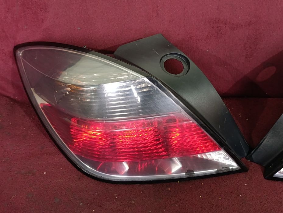 Фонари задние Опель Астра Н купе