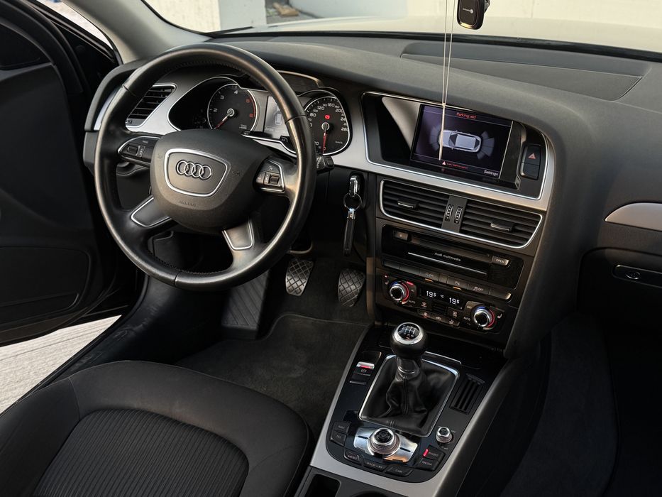 Audi A4 B8 Facelift 143CP  2014
