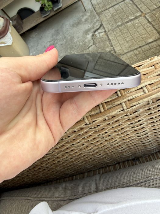 iPhone 17 256GB Lavender | 100% Battery Health | Като нов | Гаранция