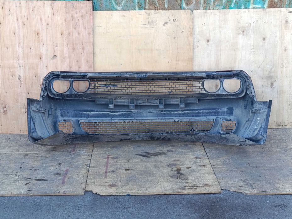 Бампер передний SRT8 Hellcat Реплика Dodge Challanger Додж Челленджер