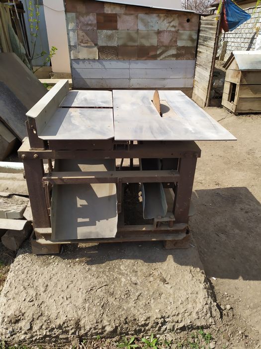 Циркулярка с фуганком