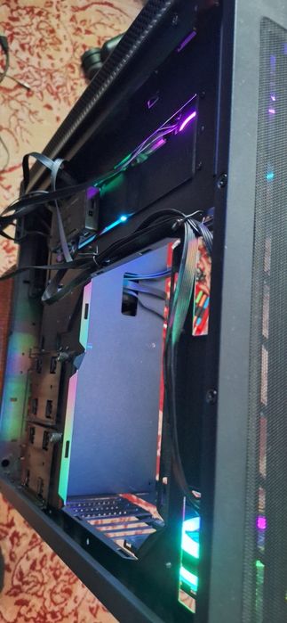 Vând  PRC Born2Game Special Edition Gaming Desktop