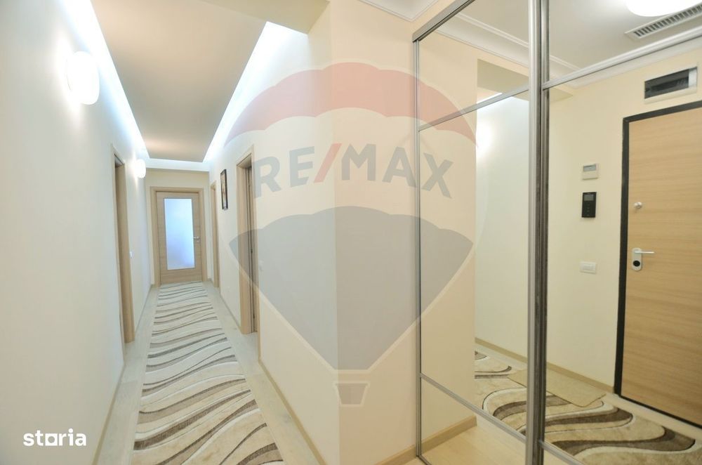 Apartament 4 camere de închiriat Laguna Residence - Vedere Panoramica