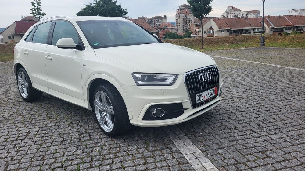 AUDI Q3 2013