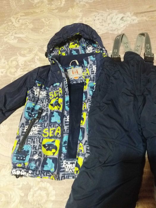Куртка   с   комбинезоном для  мальчика    весна.