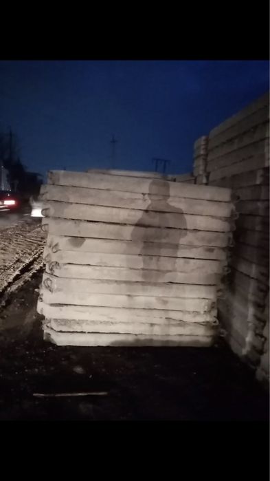 Плита Дорожная, Размер: 2x2, 2x3, 1,5x6, 2x6. Б/у состояние хорошая.