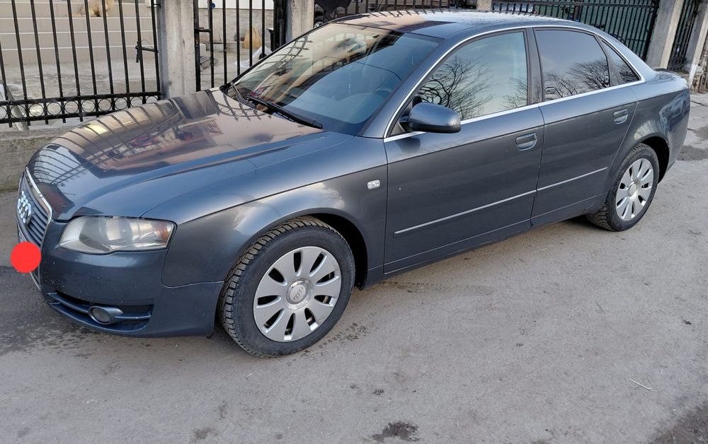 Vând Audi A4 B7 2005 2.0TDI 140CP MANUALA 500000KM 3000€NEGOCIABIL