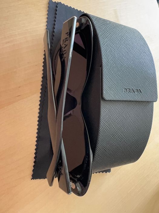 Prada PR 13YS cat eye слънчеви очила