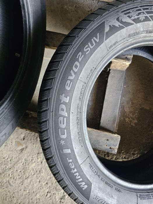 4 anvelope iarna 215 65 17 Hankook 6.4mm
