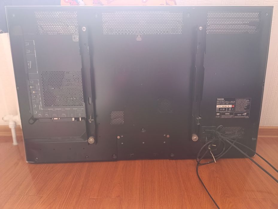 Продам телевизор