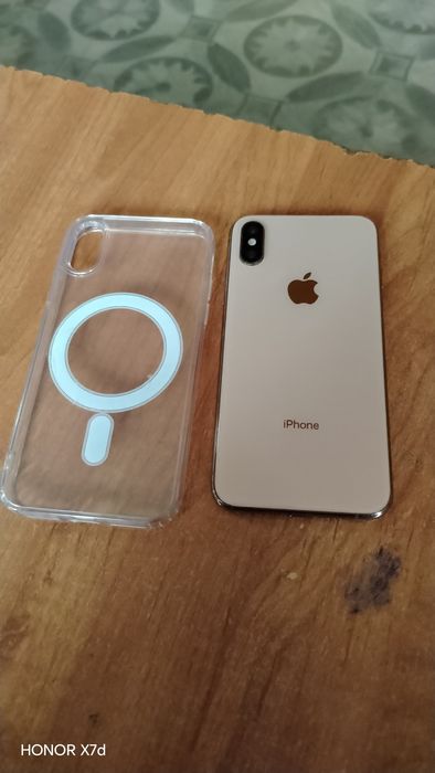 Iphone xs holati yaxw