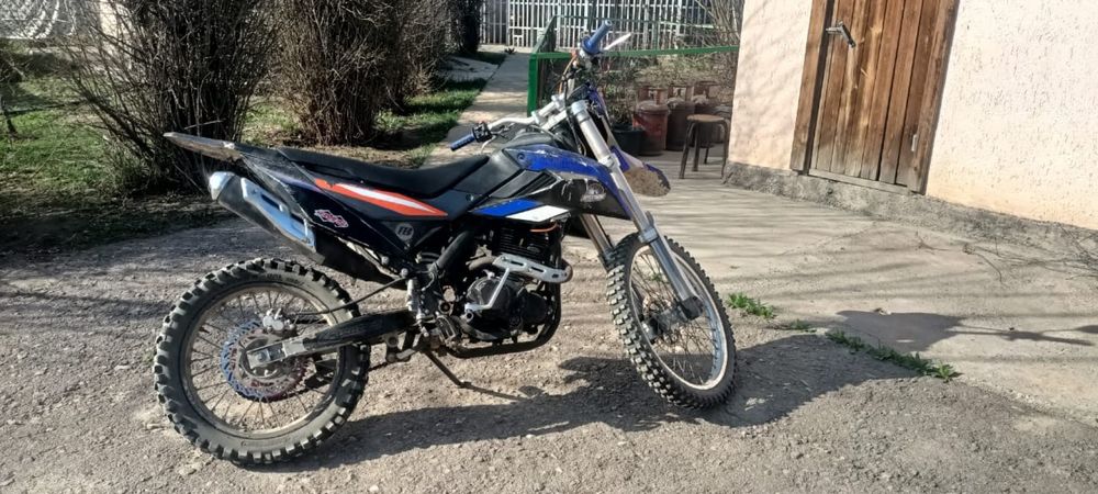 Продам или обмен на машыну