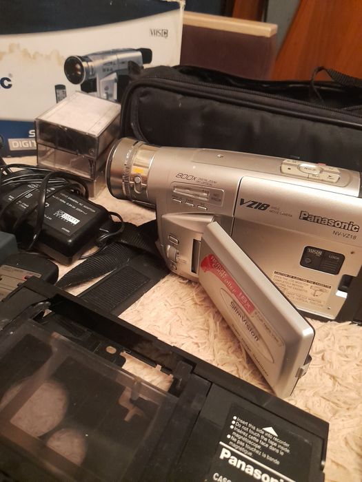 Видеокамера Панасоник