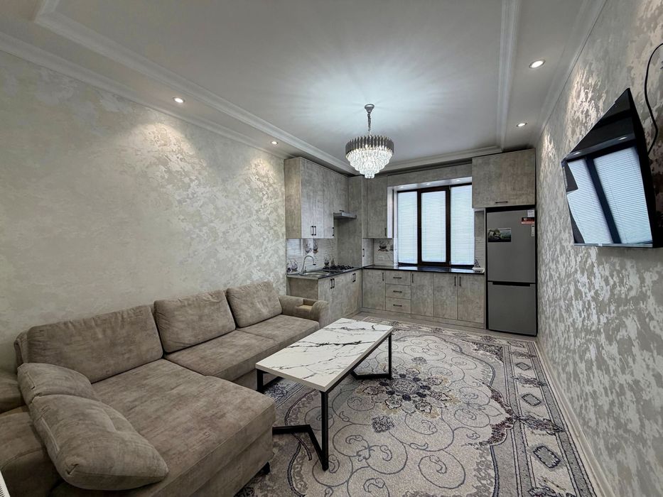 Вокзал.Сдаётся 2х комнатная Люкс в Новостройке.48-Школа