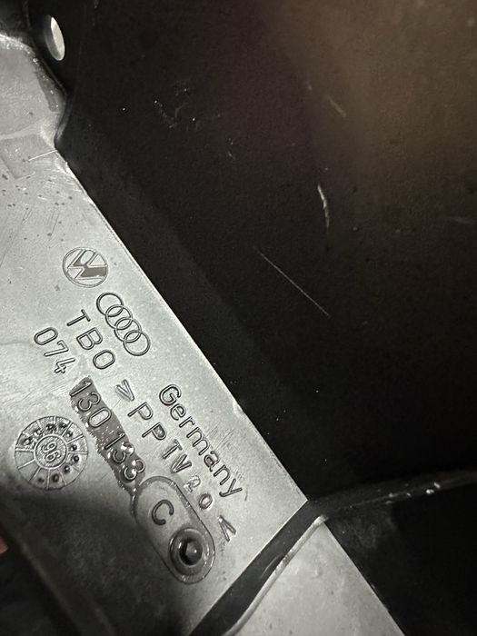 Capac distribuție volkswagen Vw T4 2.5 TDI 074130133C ACV AJT AXG