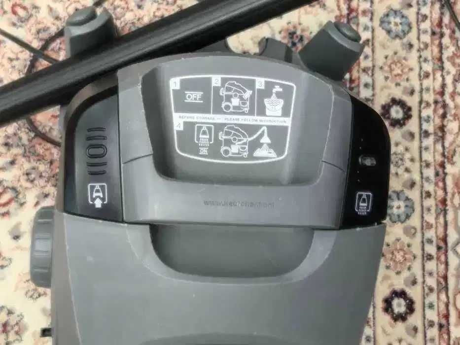 Продам моющий пылесос Karcher SE 6100