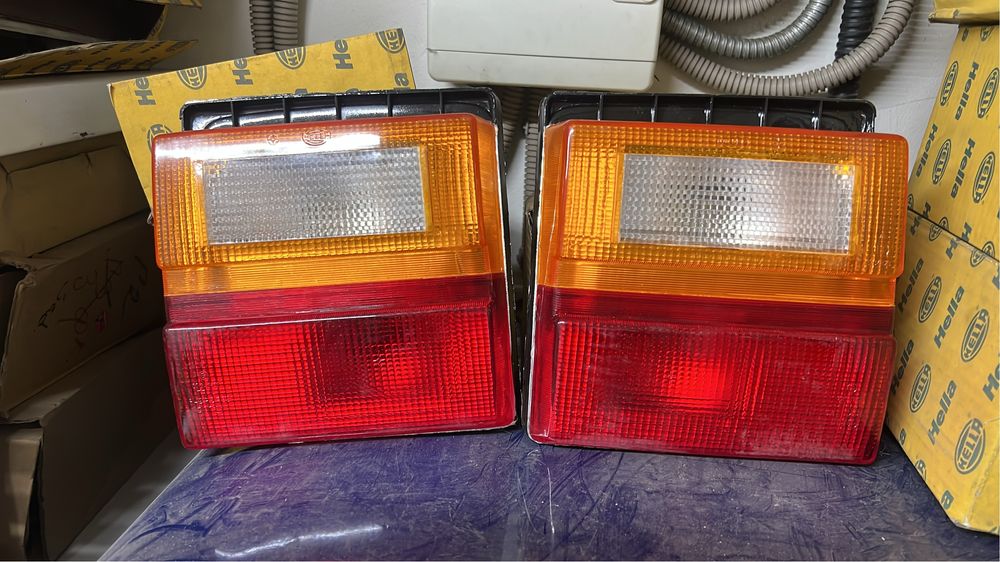 Задние фонари Audi , VW