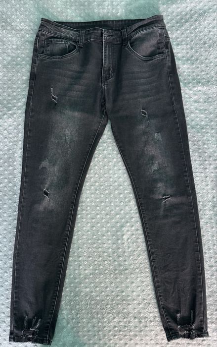 3 чифта дънки за 30€