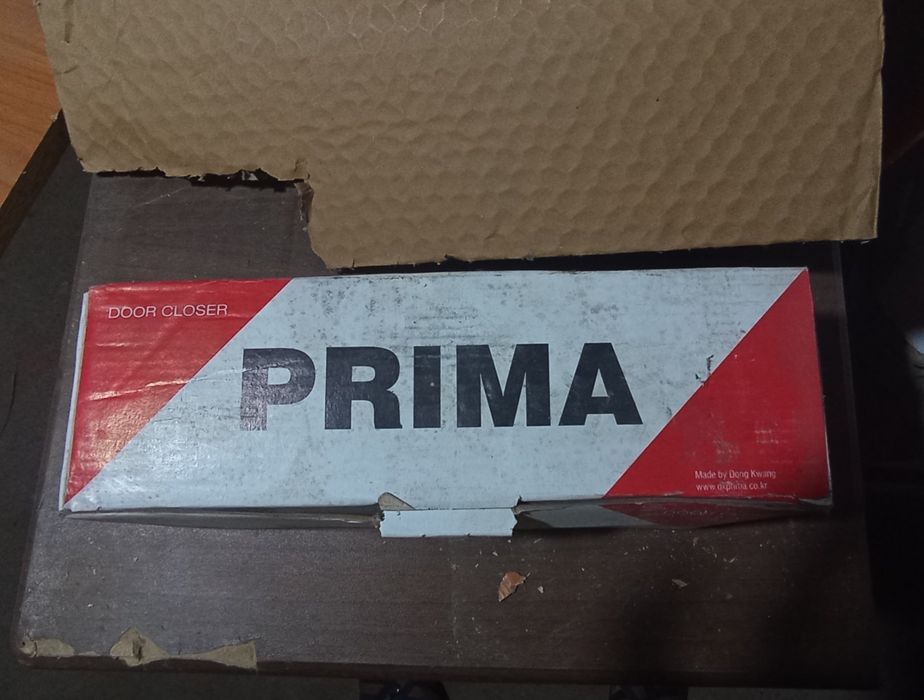 Продам доводчики дверей