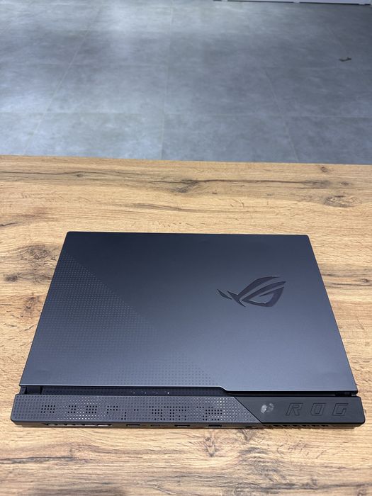 Игровой ноутбук Asus Rog Strix