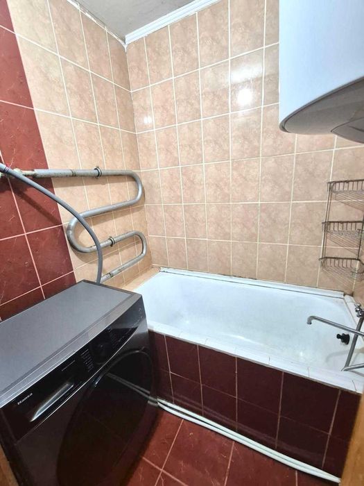 Продаётся 3 комн квартира